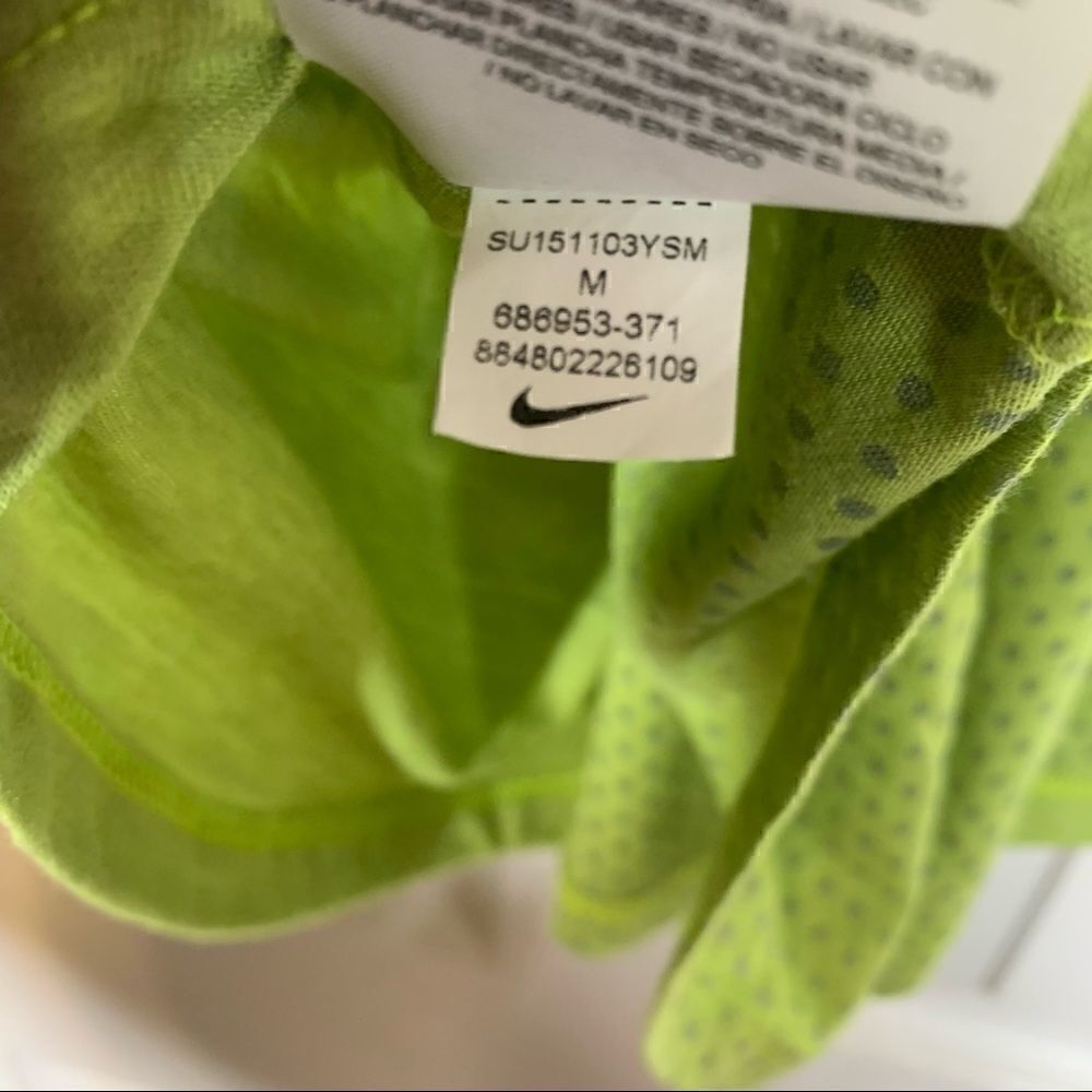 Nike Tee~Women's~”Obsessed”~Mint Green~Athletic Racer Back Tank Top~Sz M - Picture 10 of 11